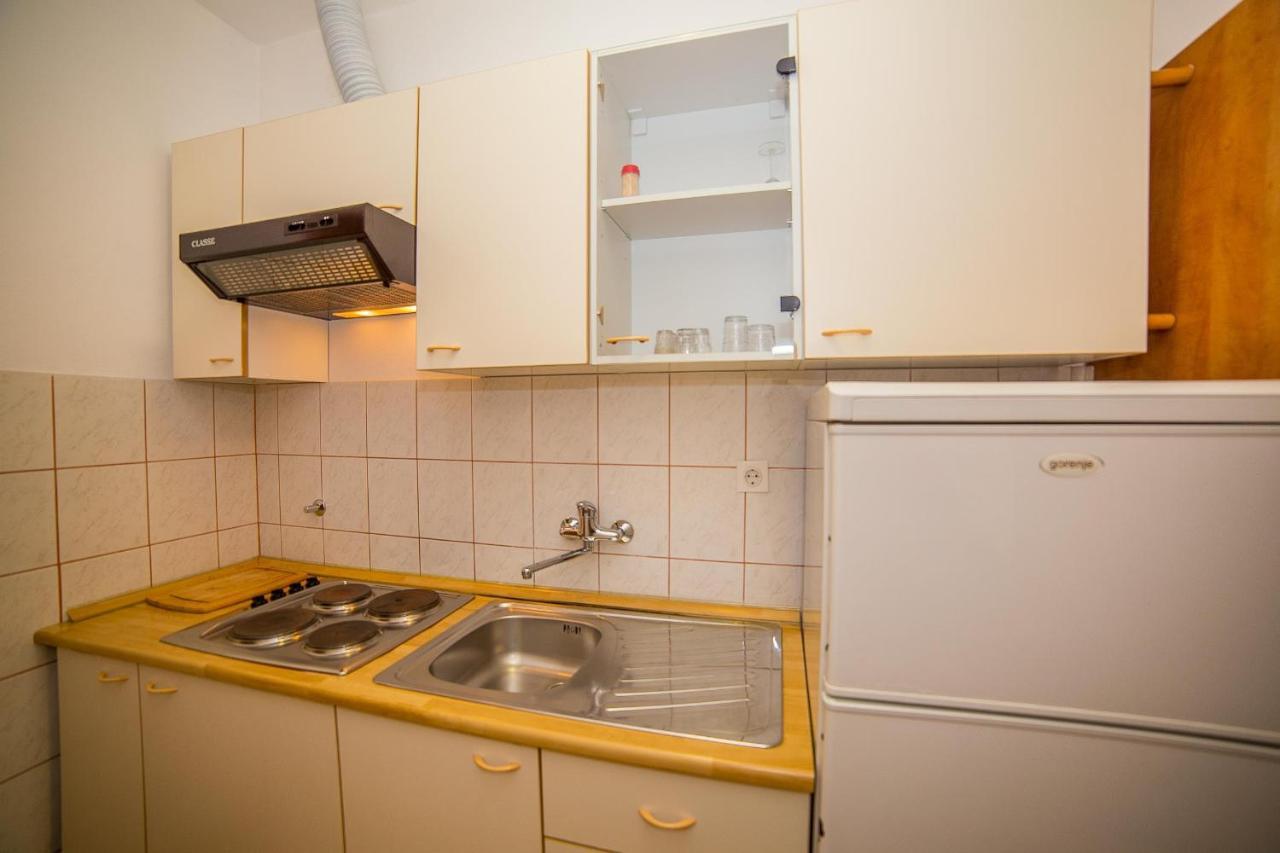 Apartments Emil Lokva Rogoznica Bagian luar foto